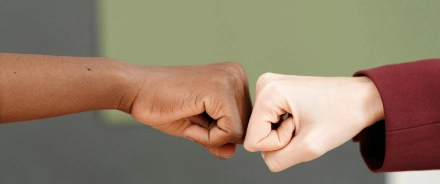 Full control trading tools for traders using online trading app and website